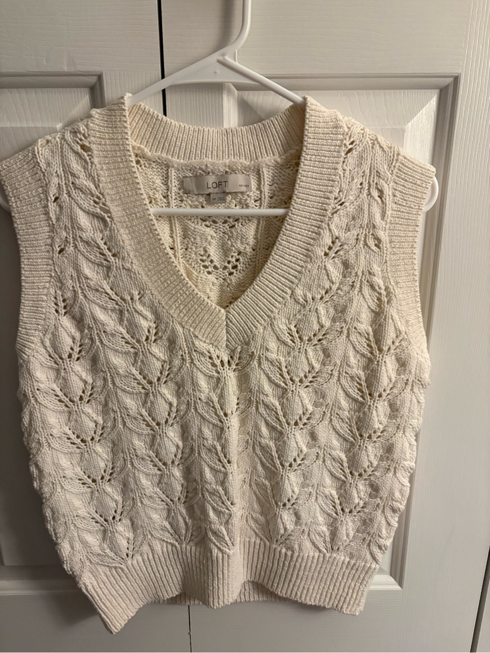 LOFT Cream Cable-Knit V-Neck Sweater Vest